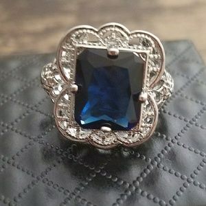 3 Carot Sapphire Ring